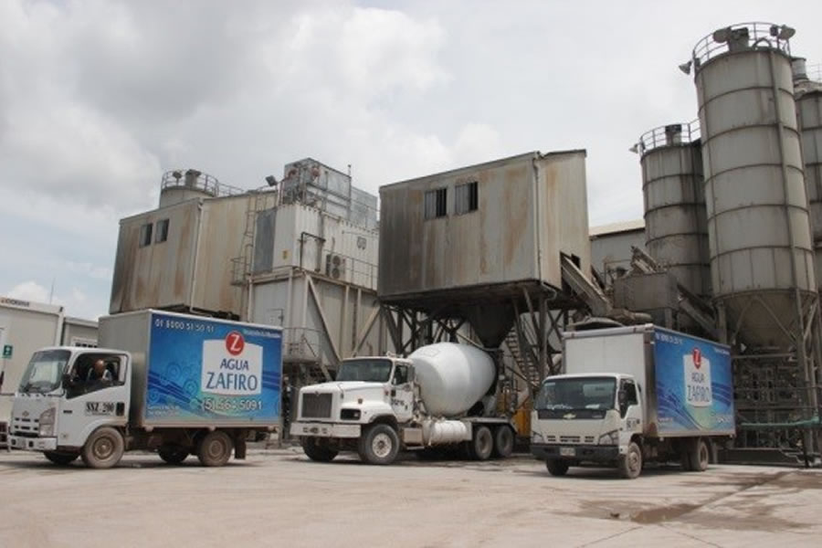 Hielo seco industrial en bloque de 50 kilos en Colombia - Agua Zafiro